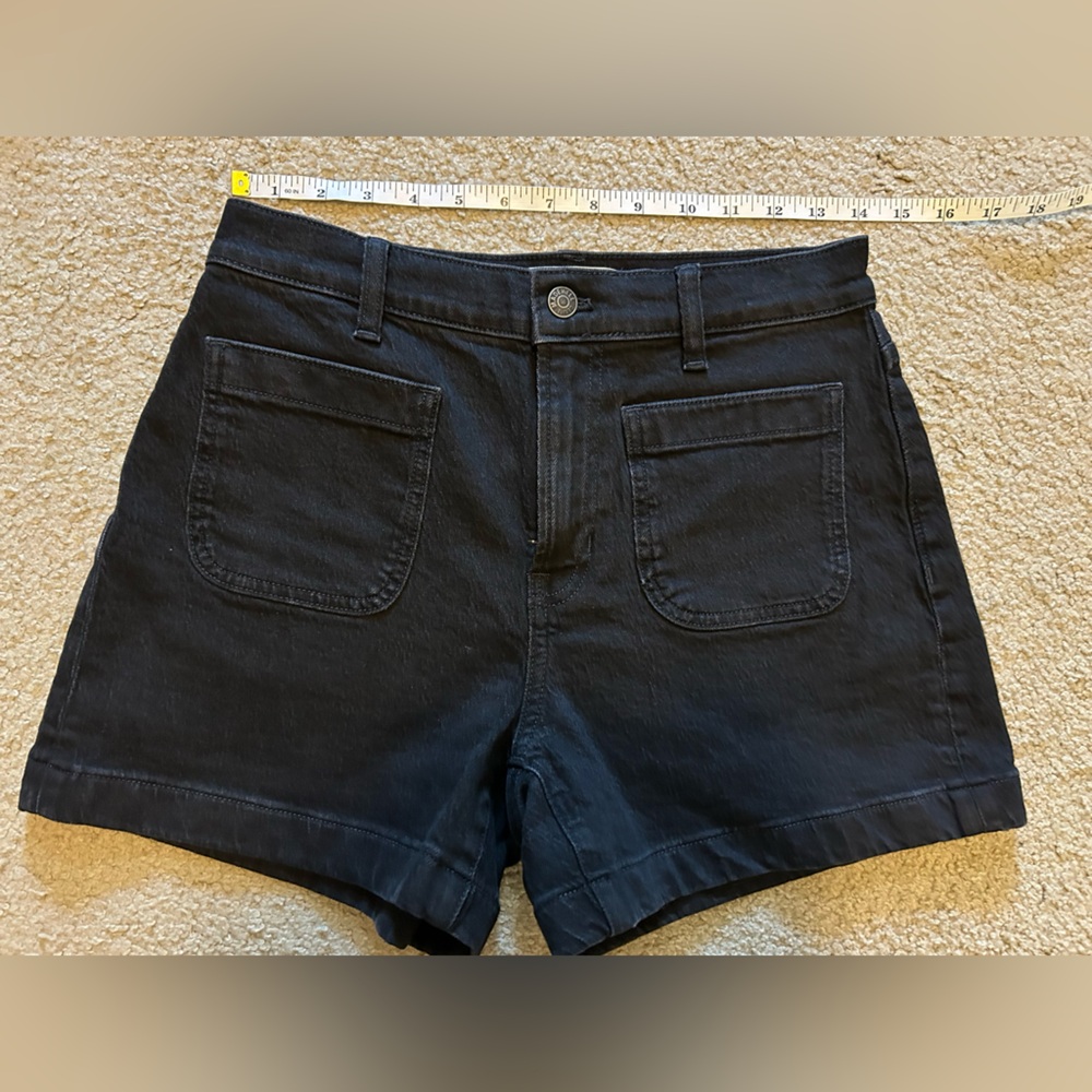 Madewell Emmett black shorts denim size 26 patch pocket
